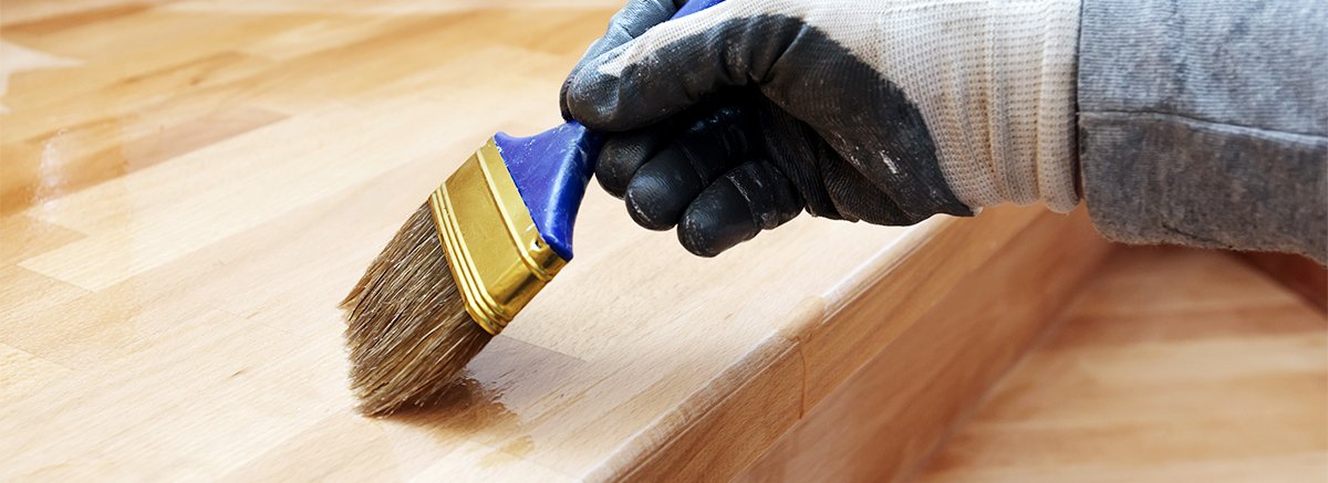 Використання лакових покриттів в інтер'єрі та на вулиці